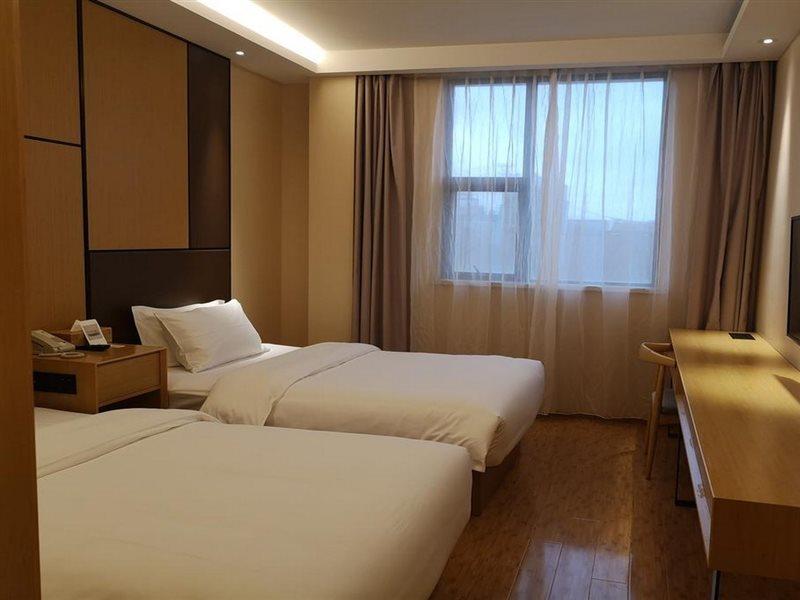 Ji Hotel Shanghai Chuansha Chengnan Road Zewnętrze zdjęcie